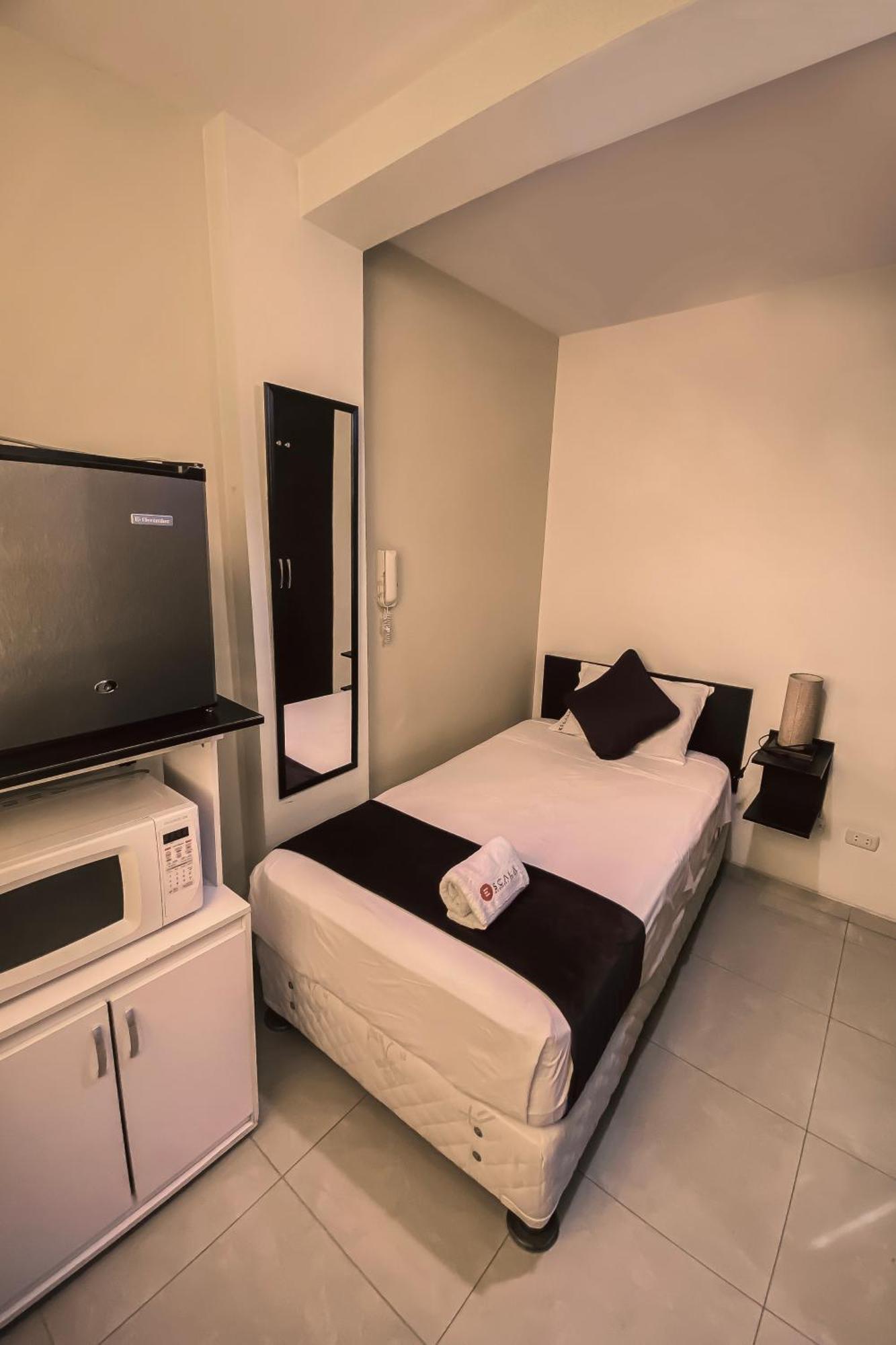 Escala Business Hotel Chiclayo Exterior photo